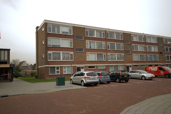 Raadhuisstraat 3, Rozenburg